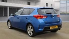 2013-toyota-auris-16-sport-hatchback-multidrive-s-small-8