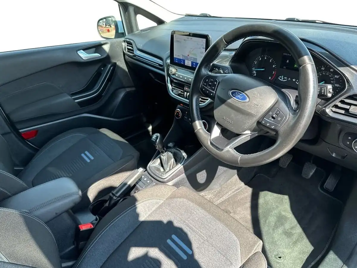 2022-ford-fiesta-10t-active-125ps-hybrid-mhev-big-9
