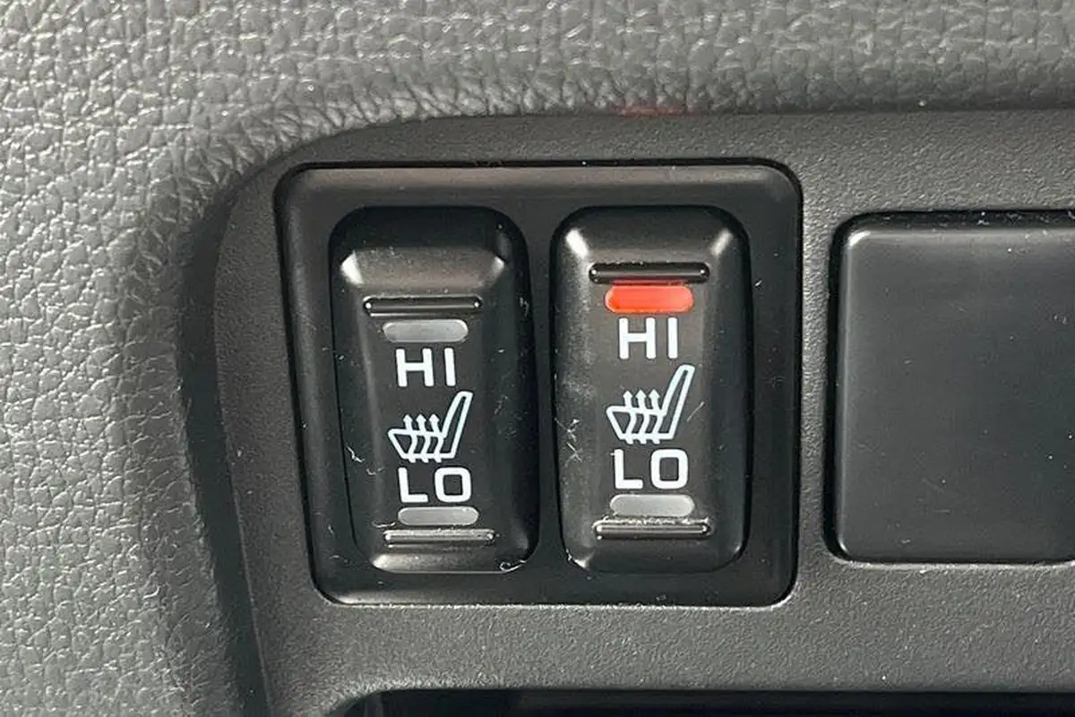 2019-mitsubishi-l200-24di-d-barbarian-eu6b-auto-big-29