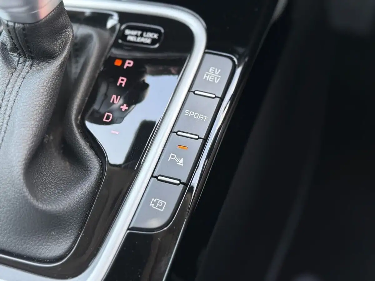 2022-kia-xceed-16-gdi-3-big-27