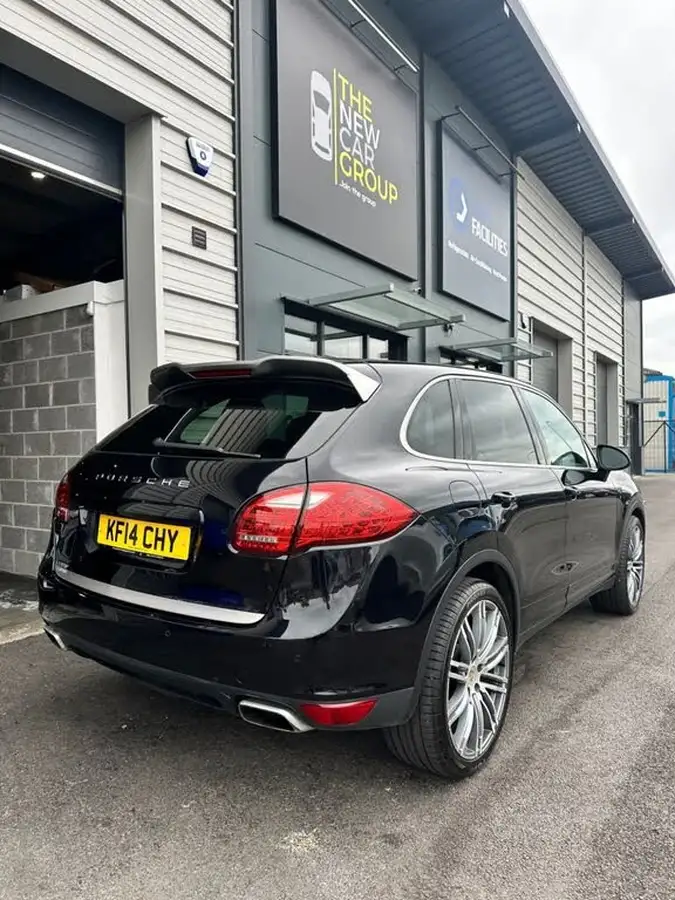 2014-porsche-cayenne-30td-platinum-edition-big-3