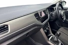 2020-volkswagen-t-roc-10-tsi-se-115ps-small-1