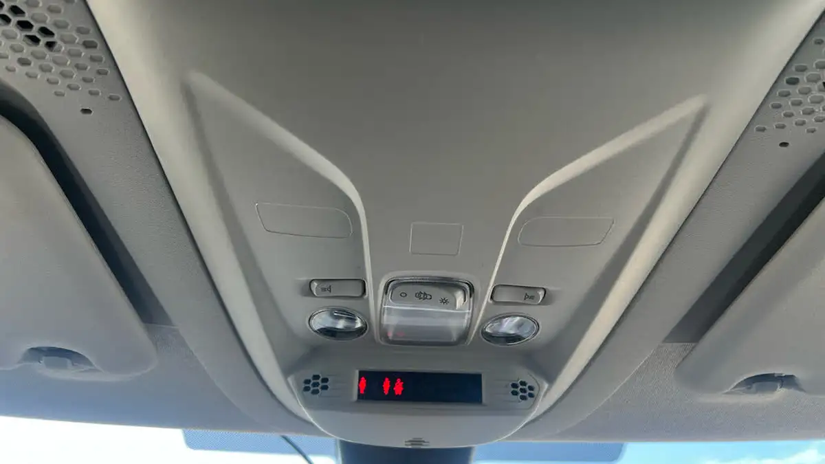 2021-vauxhall-combo-life-15-se-100ps-big-34
