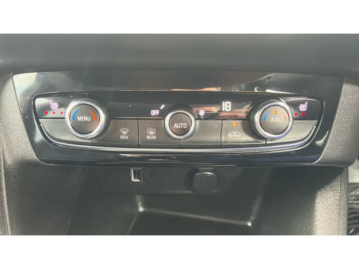 2022-vauxhall-corsa-12i-elite-edition-big-28