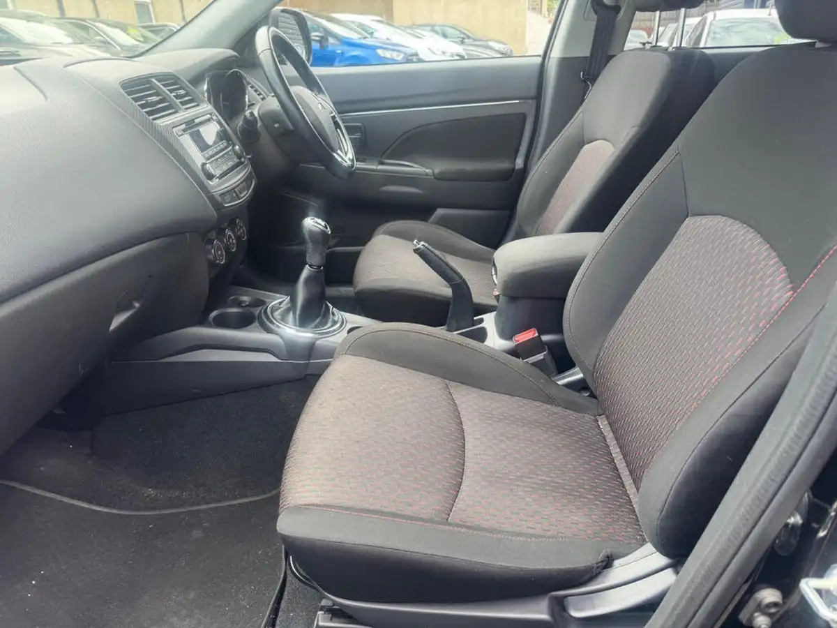 2017-mitsubishi-asx-16-2-big-23