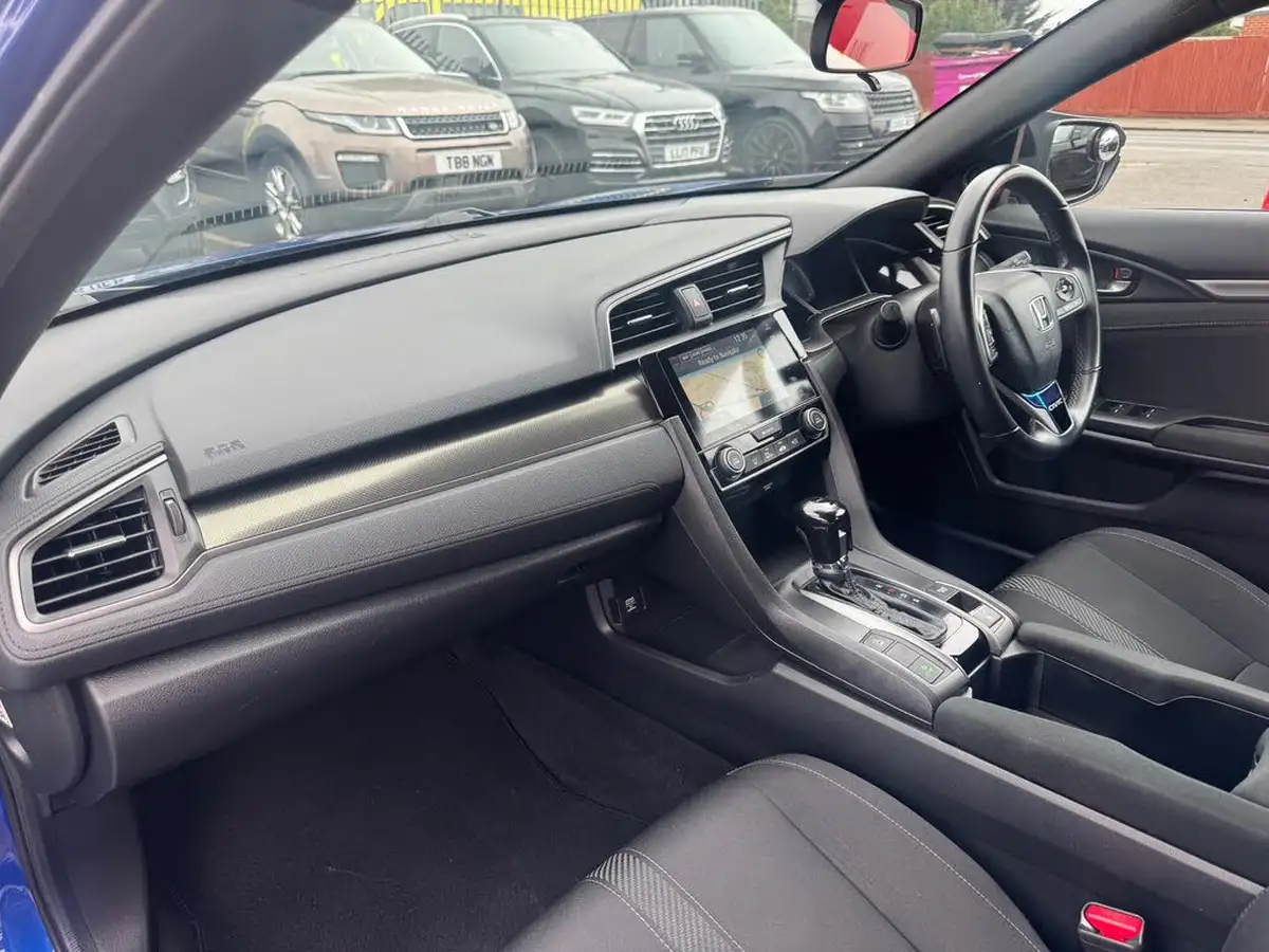 2018-honda-civic-10-vtec-turbo-sr-129ps-hatchback-5d-cvt-big-37