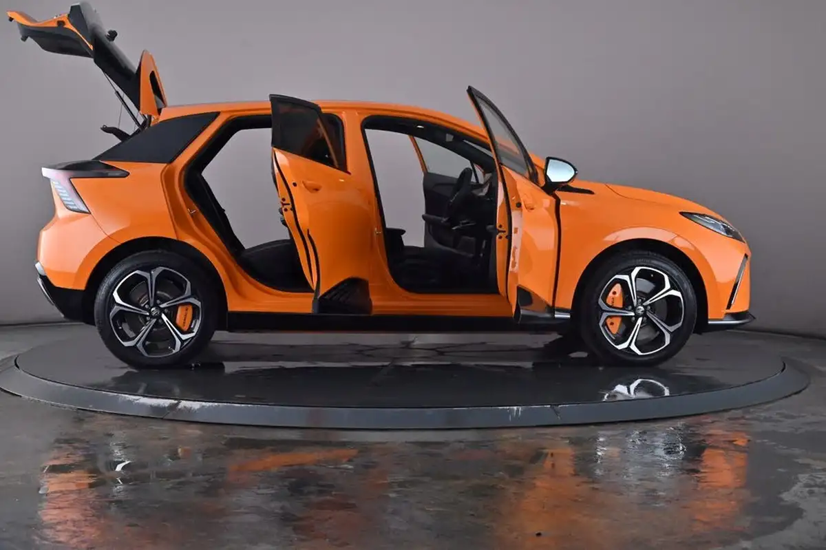 2024-mg-mg4-e-xpower-ev-big-67