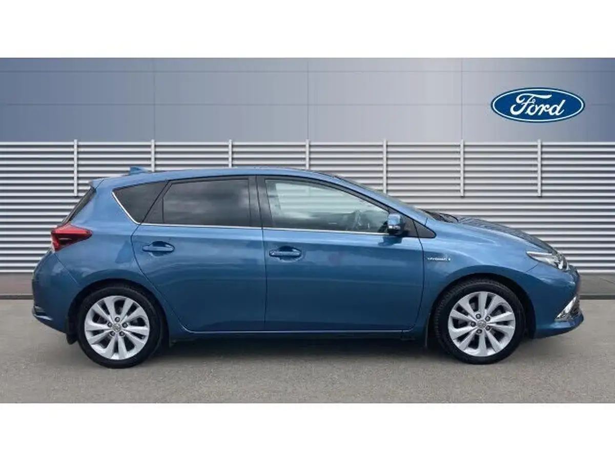 2018-toyota-auris-18-vvt-i-hsd-excel-hatchback-big-4