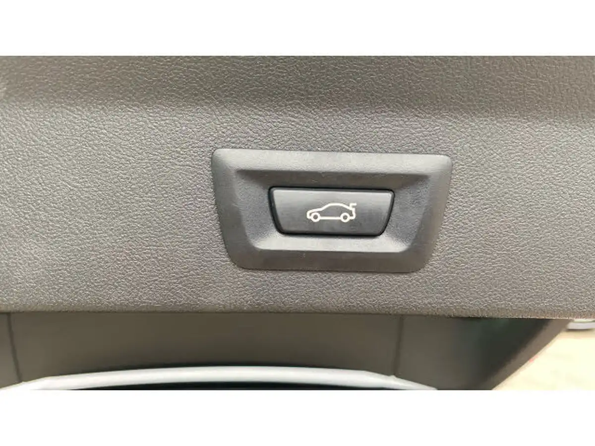 2019-bmw-x3-30td-m40d-big-38