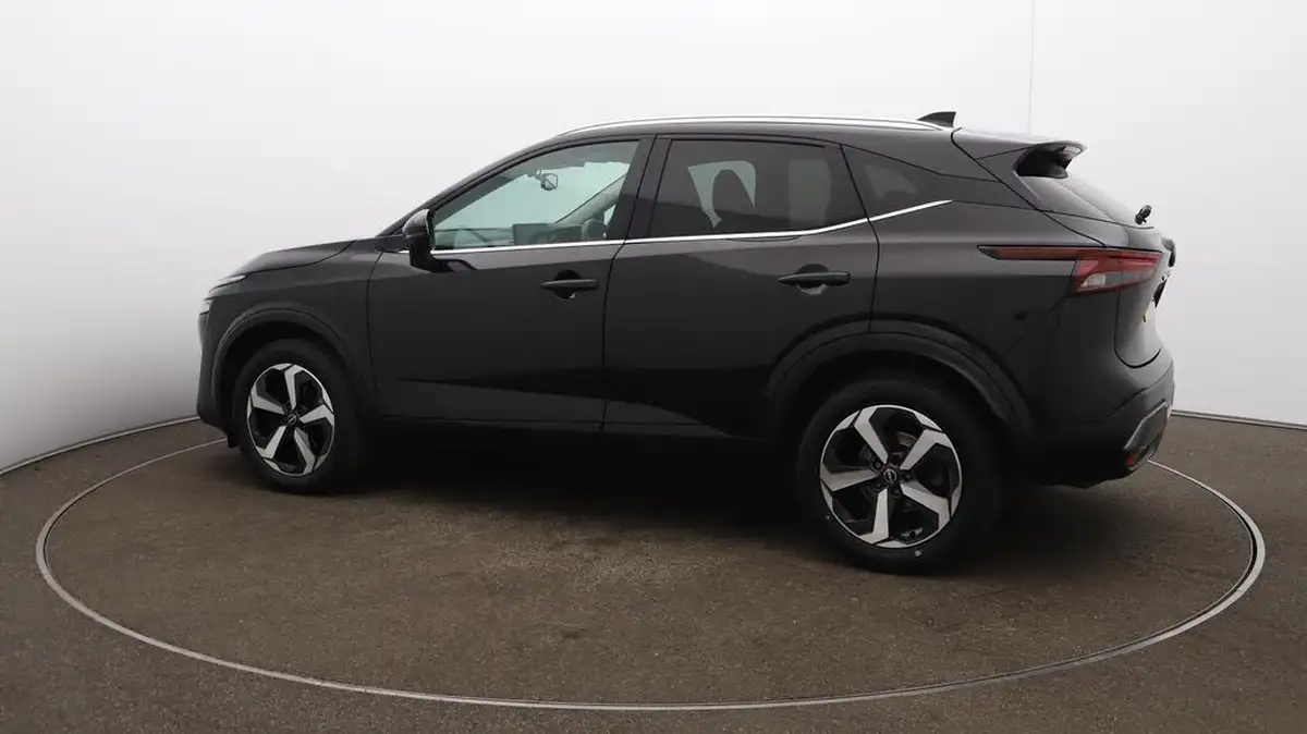 2022-nissan-qashqai-13-dig-t-n-connecta-140ps-big-46