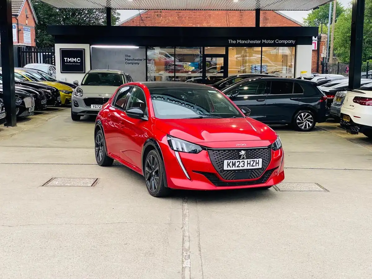 2023-peugeot-208-12-puretech-gt-100ps-big-0