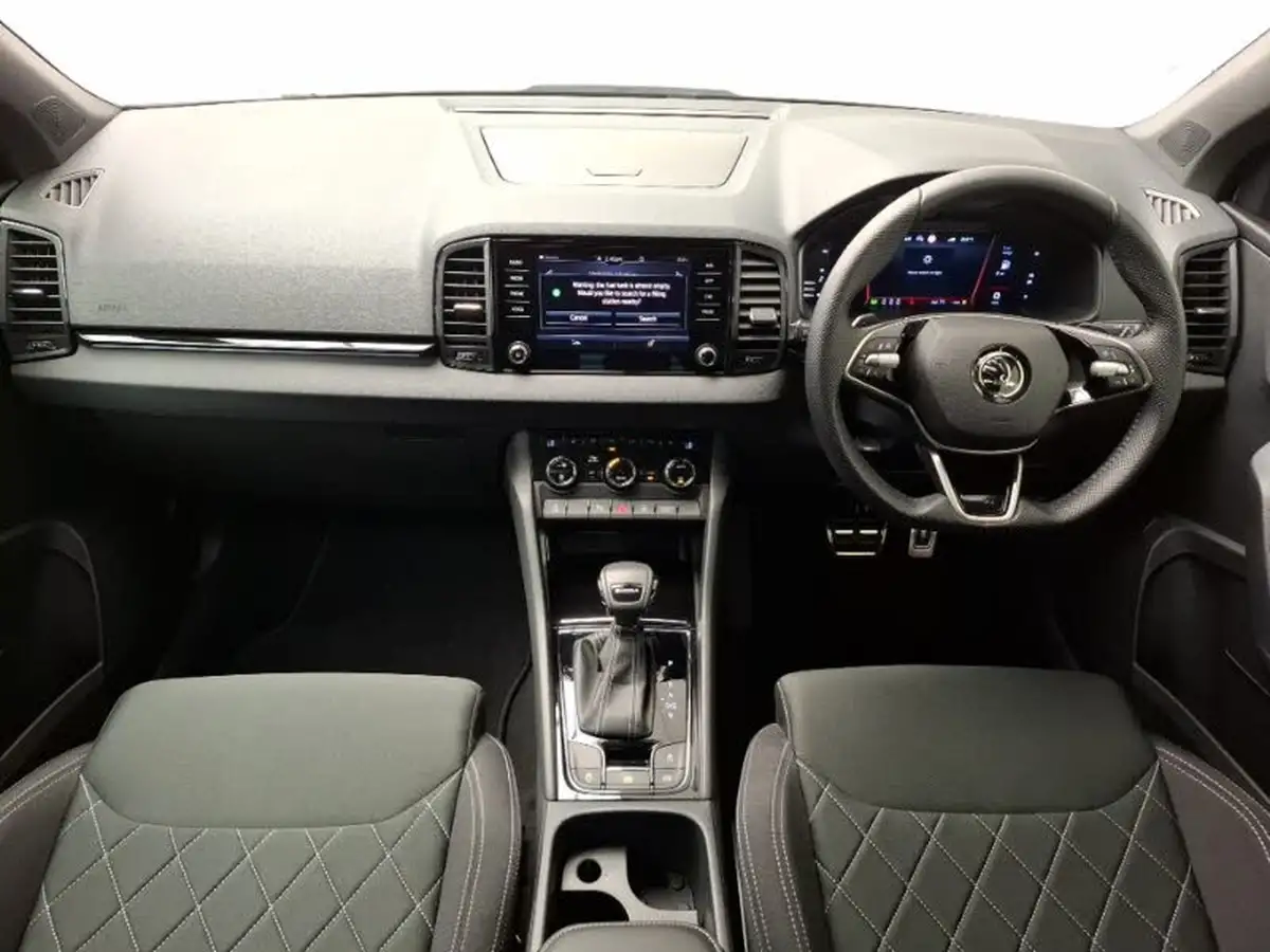2024-skoda-karoq-15-tsi-sportline-dsg-big-2