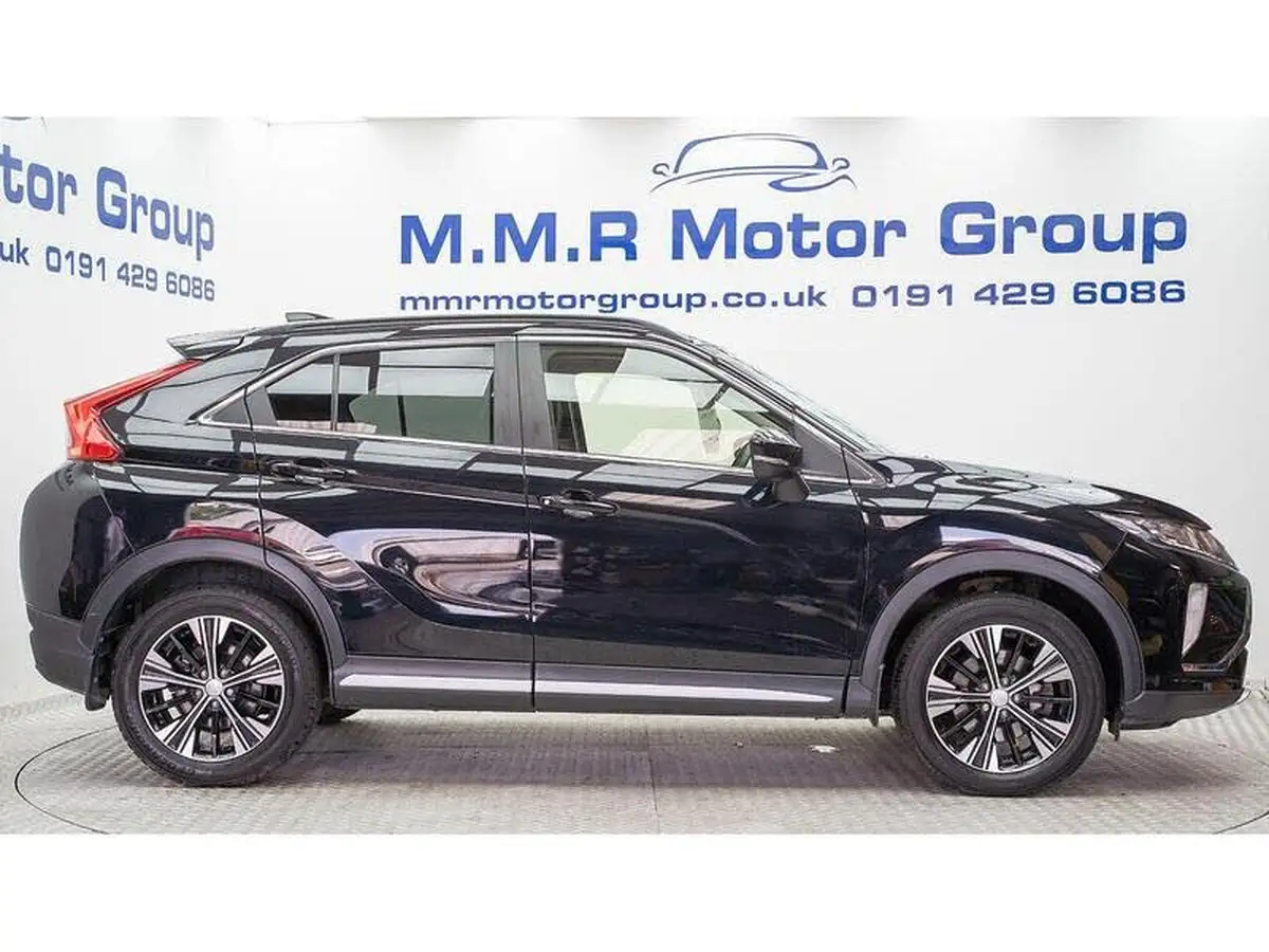 2018-mitsubishi-eclipse-cross-15-3-4wd-auto-big-8