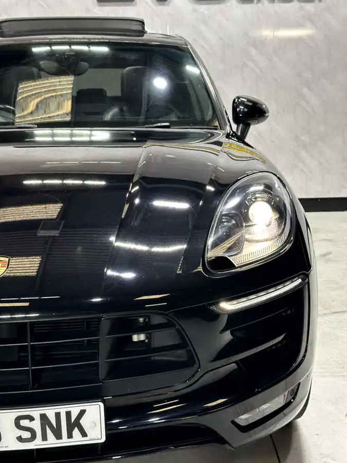 2016-porsche-macan-30-gts-big-13