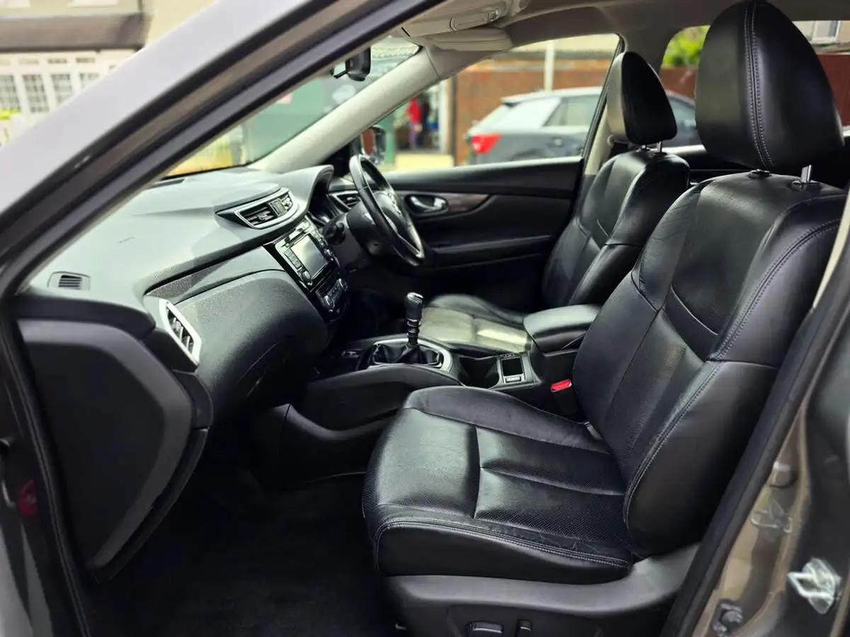 2016-nissan-x-trail-16-dig-t-tekna-7-seat-big-39