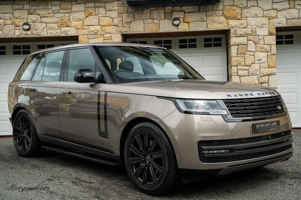 2022-land-rover-range-rover-30-p400-se-big-0