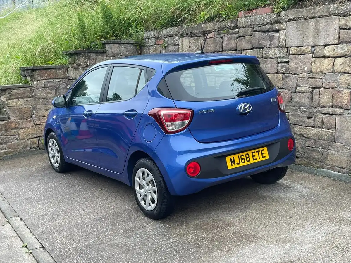 2018-hyundai-i10-12-se-big-1