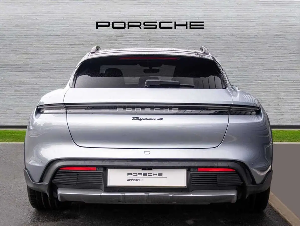 2024-porsche-taycan-e-4-cross-turismo-435ps-big-6