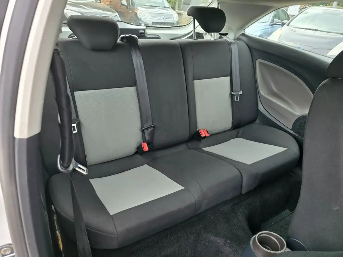 2013-seat-ibiza-14-toca-16v-84ps-sportcoupe-3d-big-18