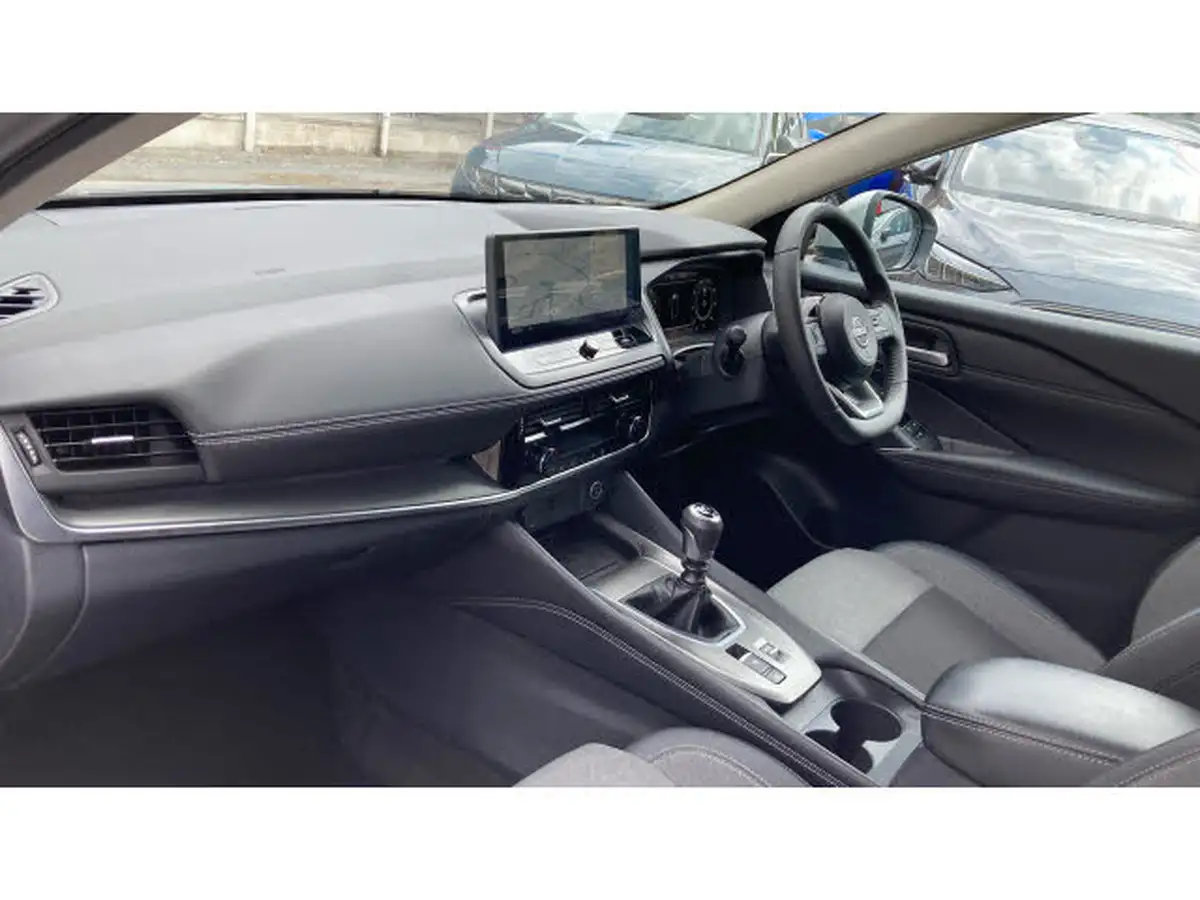2024-nissan-qashqai-13-dig-t-n-connecta-140ps-mild-hybrid-big-8
