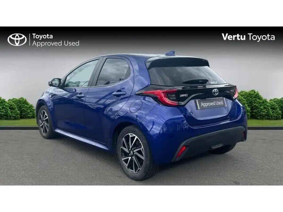 2022-toyota-yaris-15-vvt-i-design-big-3