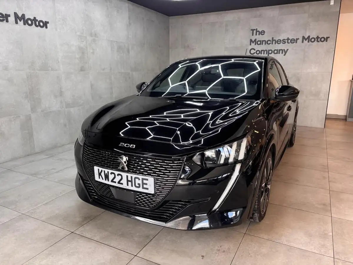 2022-peugeot-208-12-puretech-gt-100bhp-big-5