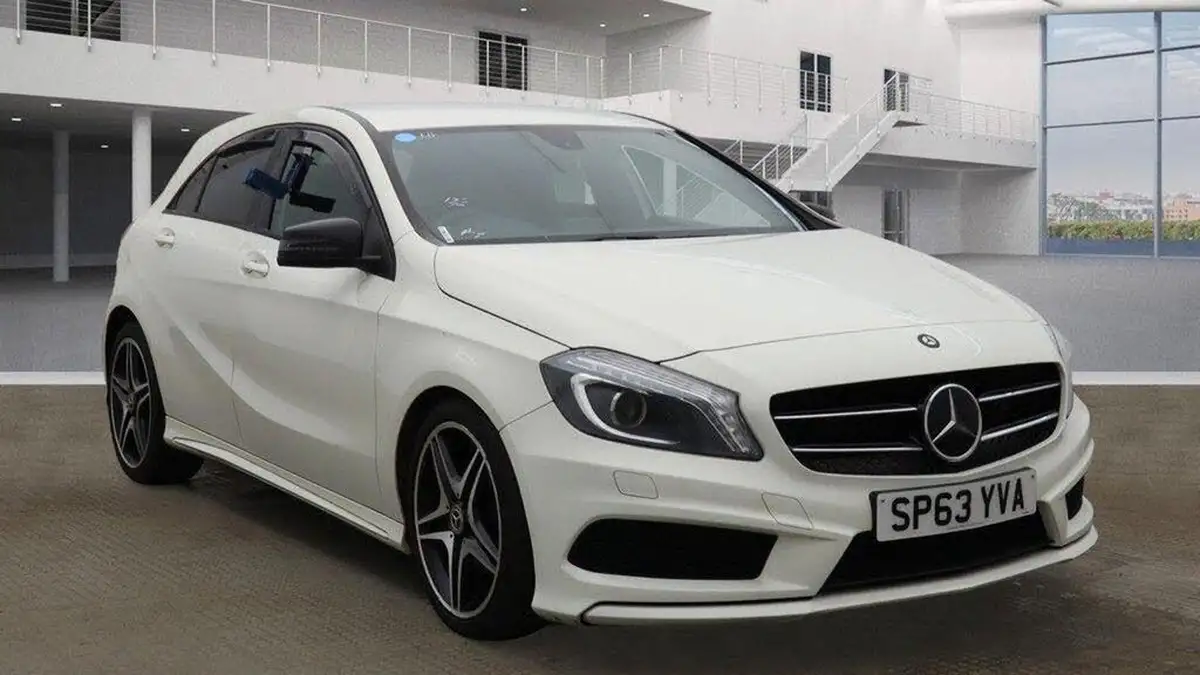 2013-mercedes-benz-a-class-18-cdi-a180-amg-sport-109bhp-big-0