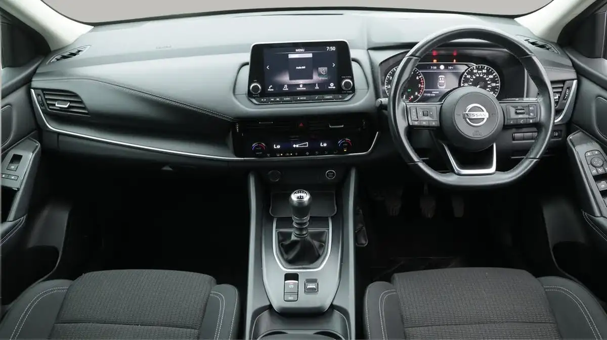 2022-nissan-qashqai-13-dig-t-acenta-premium-140ps-big-13