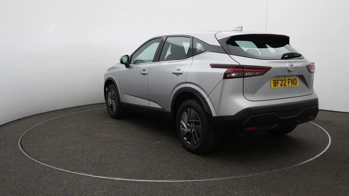 2022-nissan-qashqai-13-dig-t-acenta-premium-140ps-big-61