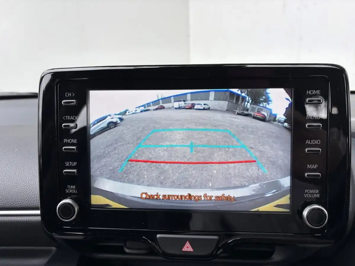 2023-mazda-mazda2-15-agile-big-34