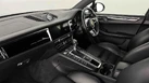 2020-porsche-macan-30-v6-s-small-7