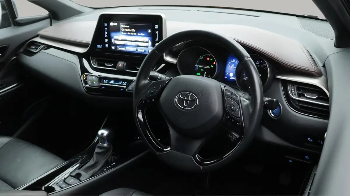 2019-toyota-c-hr-18-vvt-i-excel-big-9