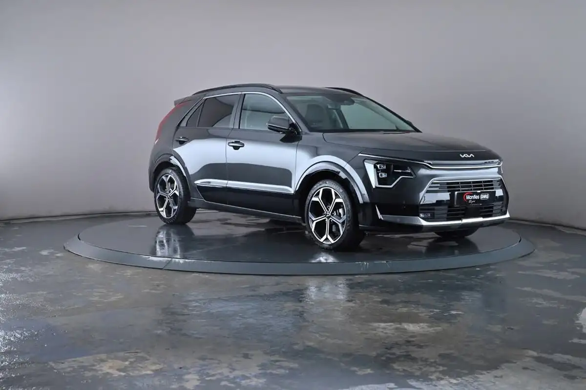 2024-kia-niro-16-gdi-139bhp-hev-132kwh-big-3