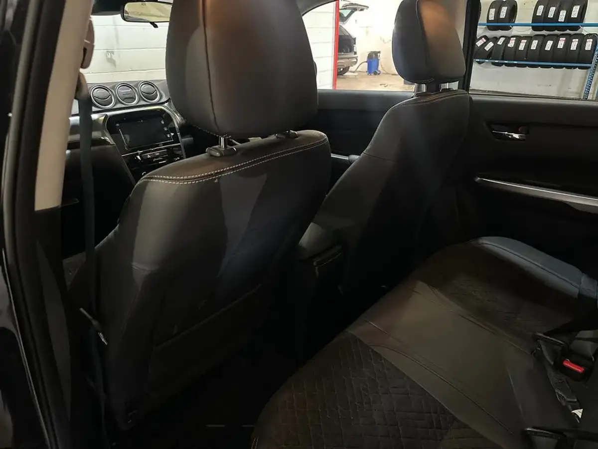 2023-suzuki-vitara-14-boosterjet-sz5-allgrip-big-28