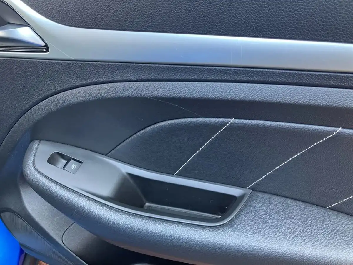 2018-mg-zs-suv-15-vti-tech-exclusive-big-28