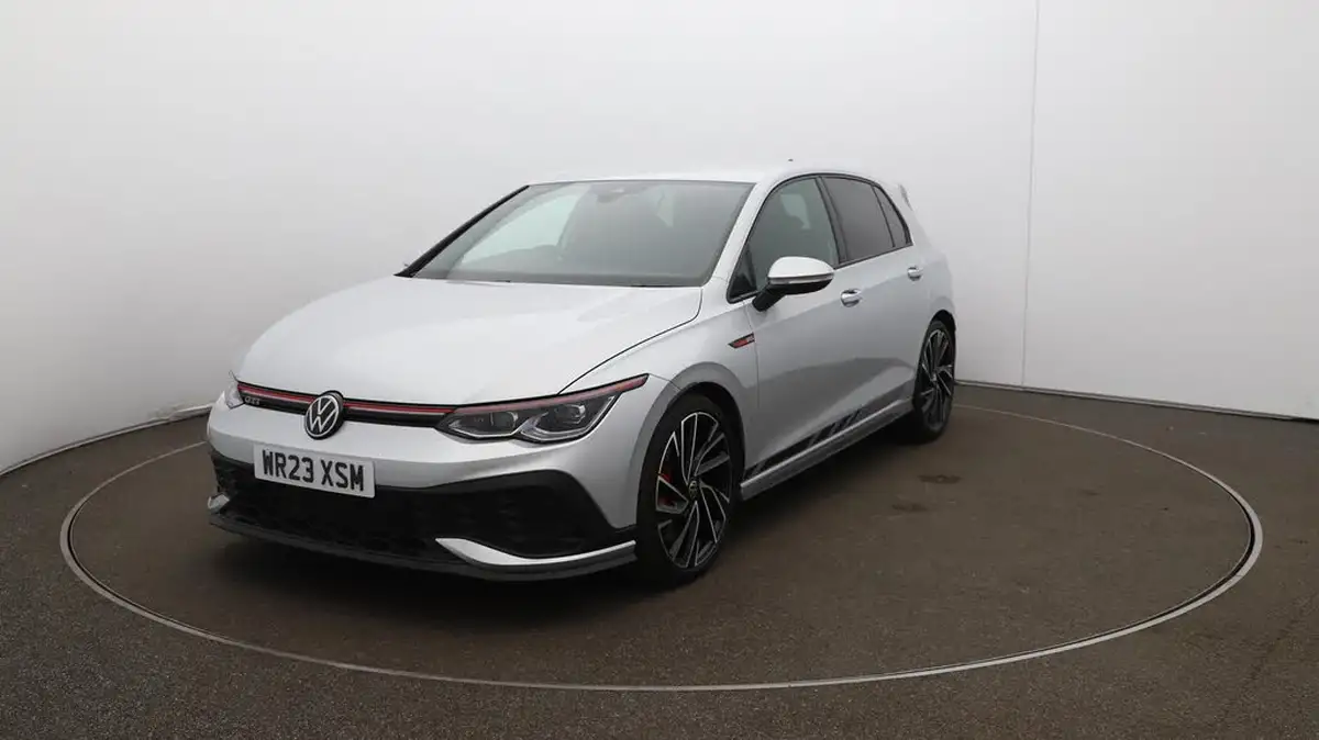 2023-volkswagen-golf-20-tsi-gti-clubsport-big-38