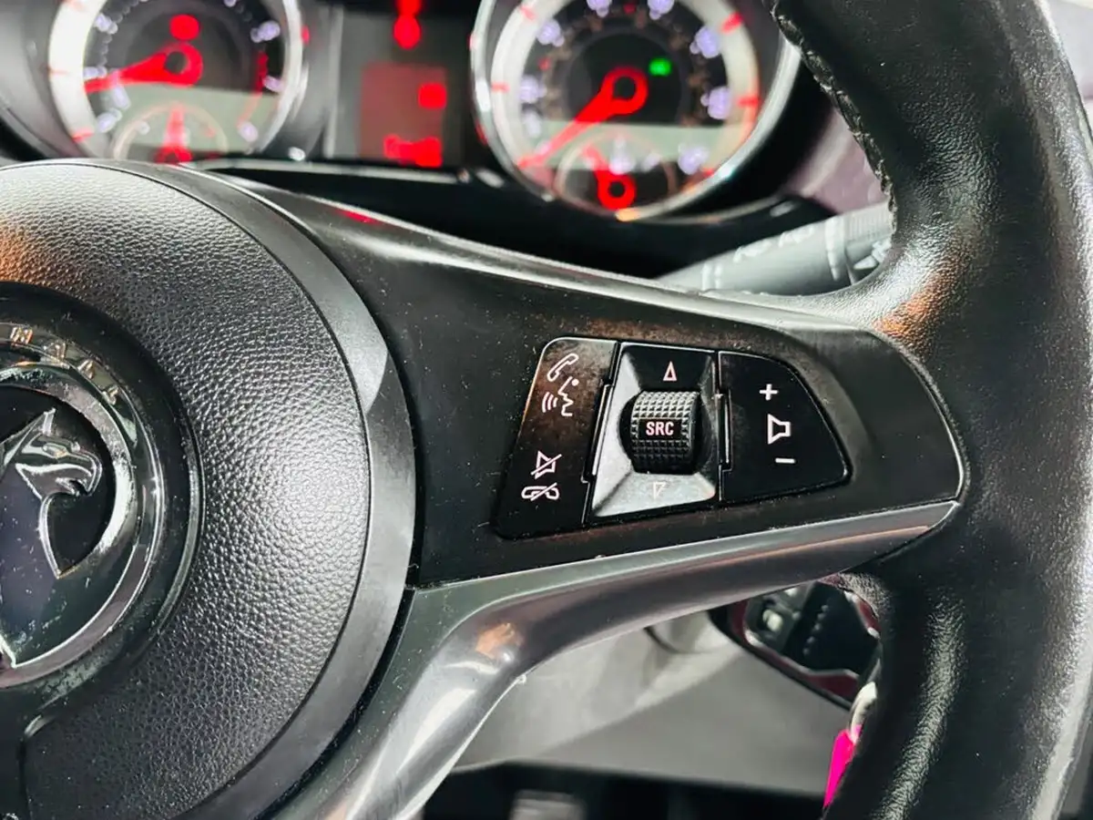 2014-vauxhall-adam-14-glam-style-pk-87ps-big-18