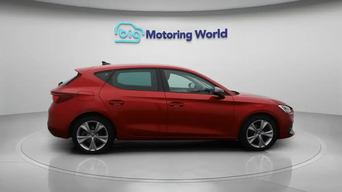 2020-seat-leon-15-tsi-evo-fr-130ps-hatchback-big-8