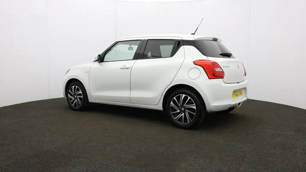 2023-suzuki-swift-12-dualjet-sz-l-big-67