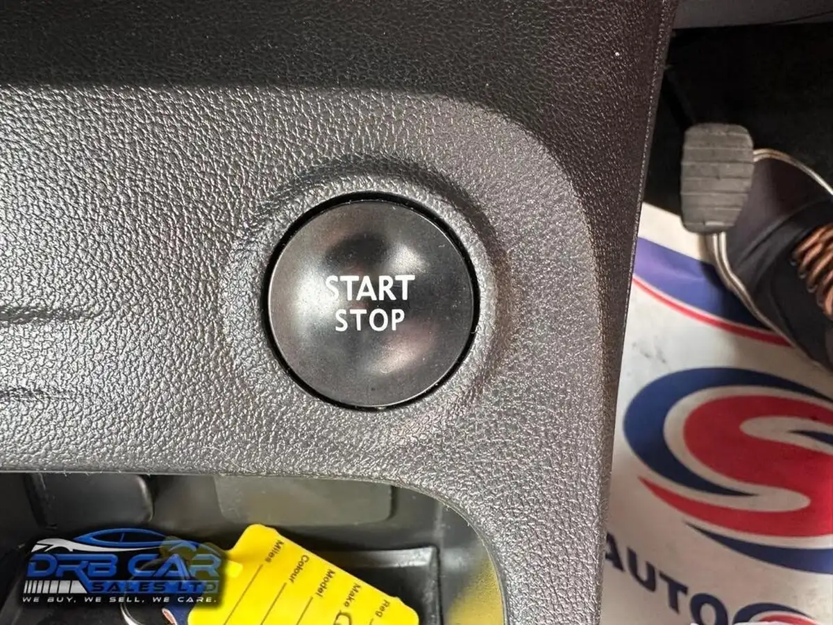 2017-renault-captur-09-tce-dynamique-nav-big-23