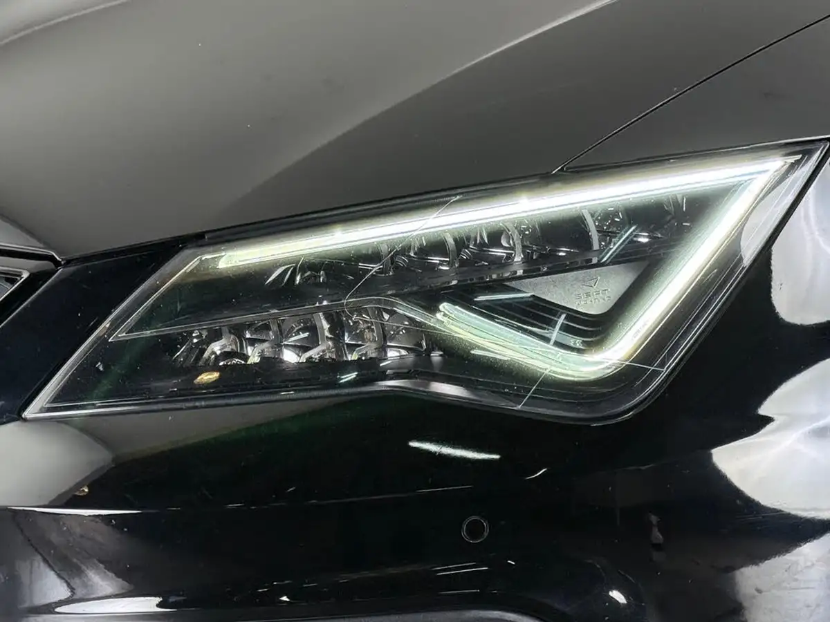 2020-seat-leon-20-tsi-cupra-290-big-8