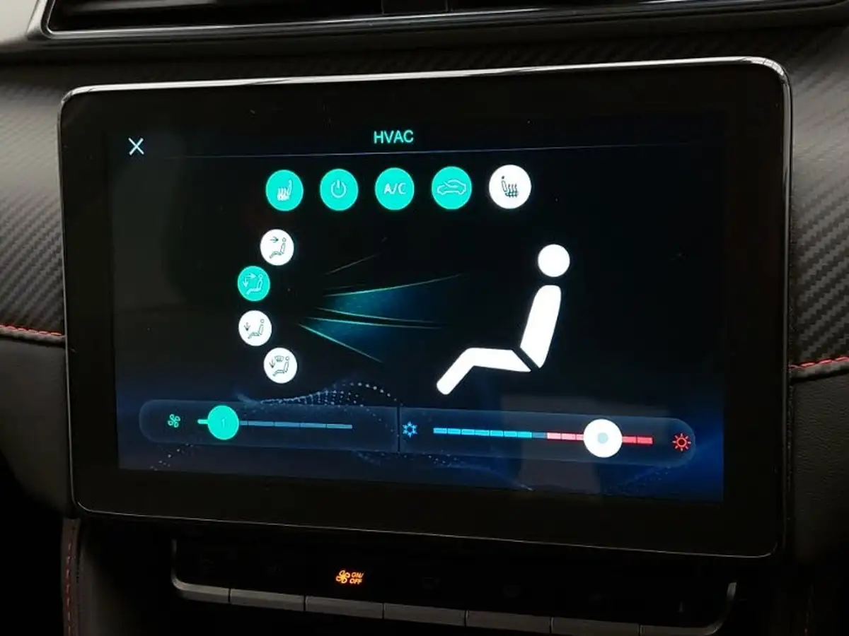 2023-mg-zs-suv-15-vti-tech-exclusive-big-15