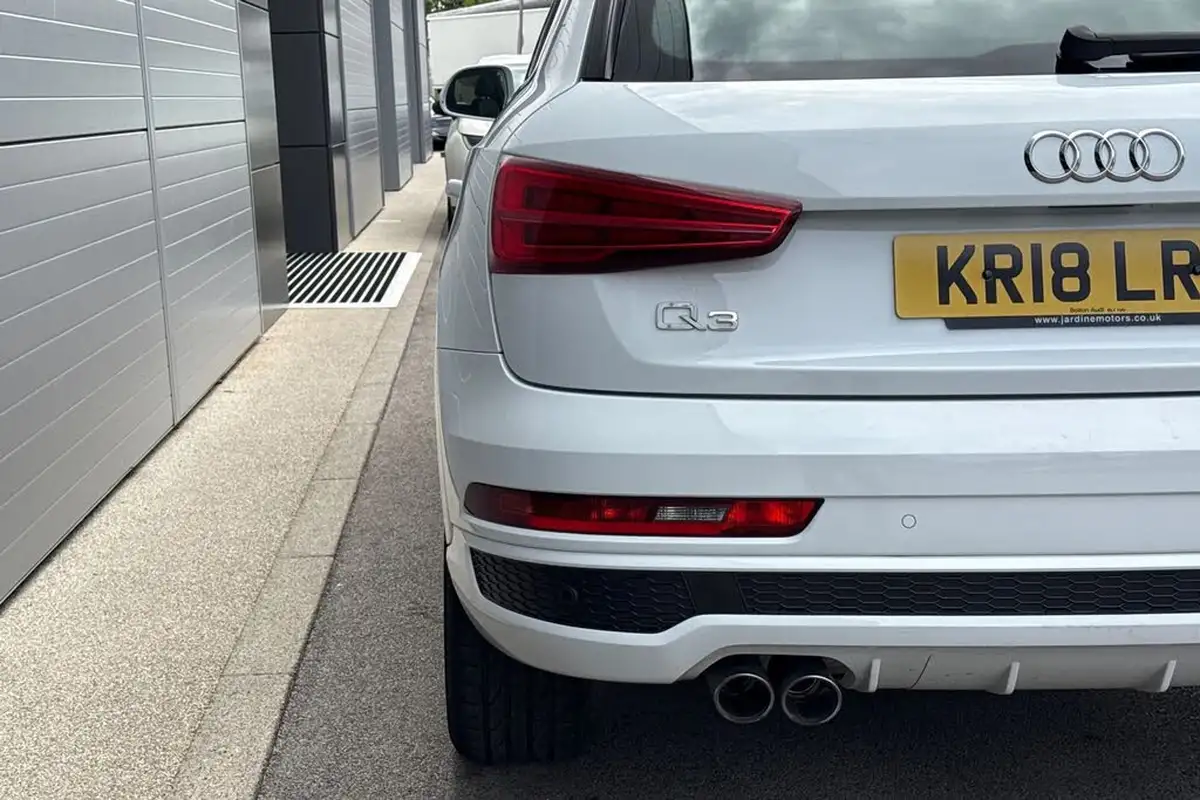 2018-audi-q3-20-tdi-quattro-s-line-edition-150ps-big-29