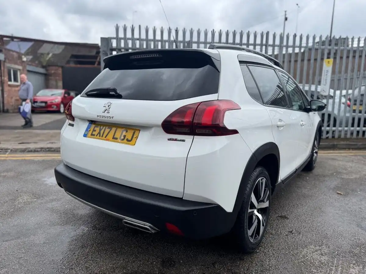 2017-peugeot-2008-suv-12-puretech-gt-line-110bhp-eat6-big-5
