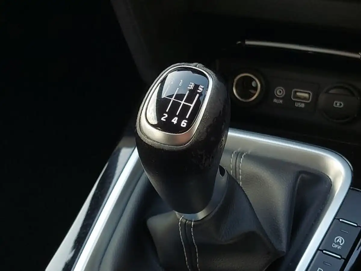 2019-kia-pro-ceed-14-t-gdi-gt-line-big-15