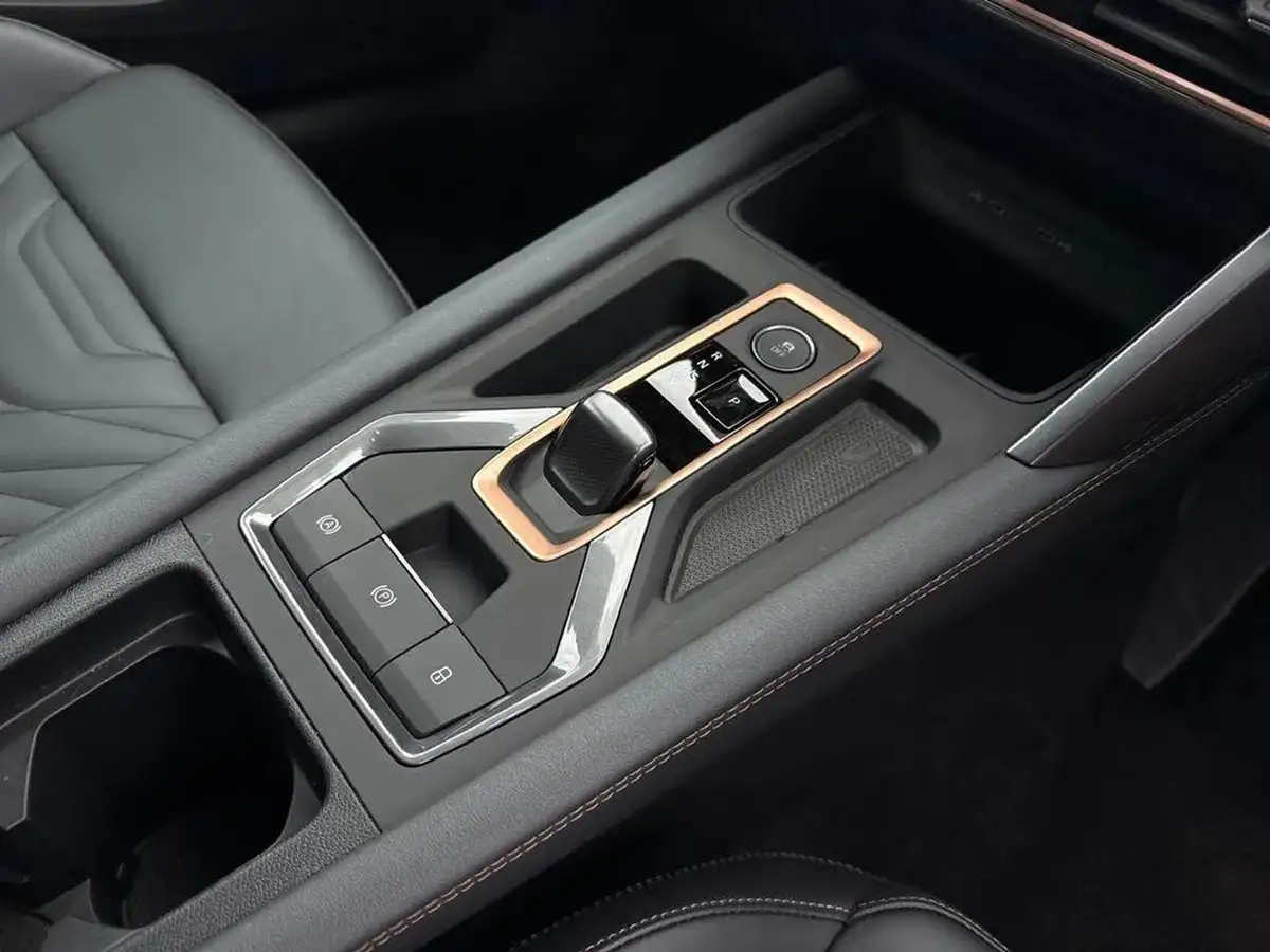 2024-cupra-formentor-20-tsi-vz2-333ps-4drive-big-18