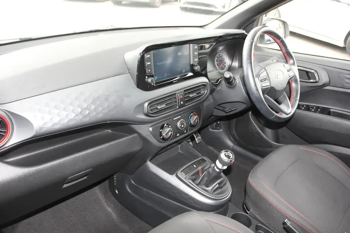 2021-hyundai-i10-10-t-gdi-n-line-big-1