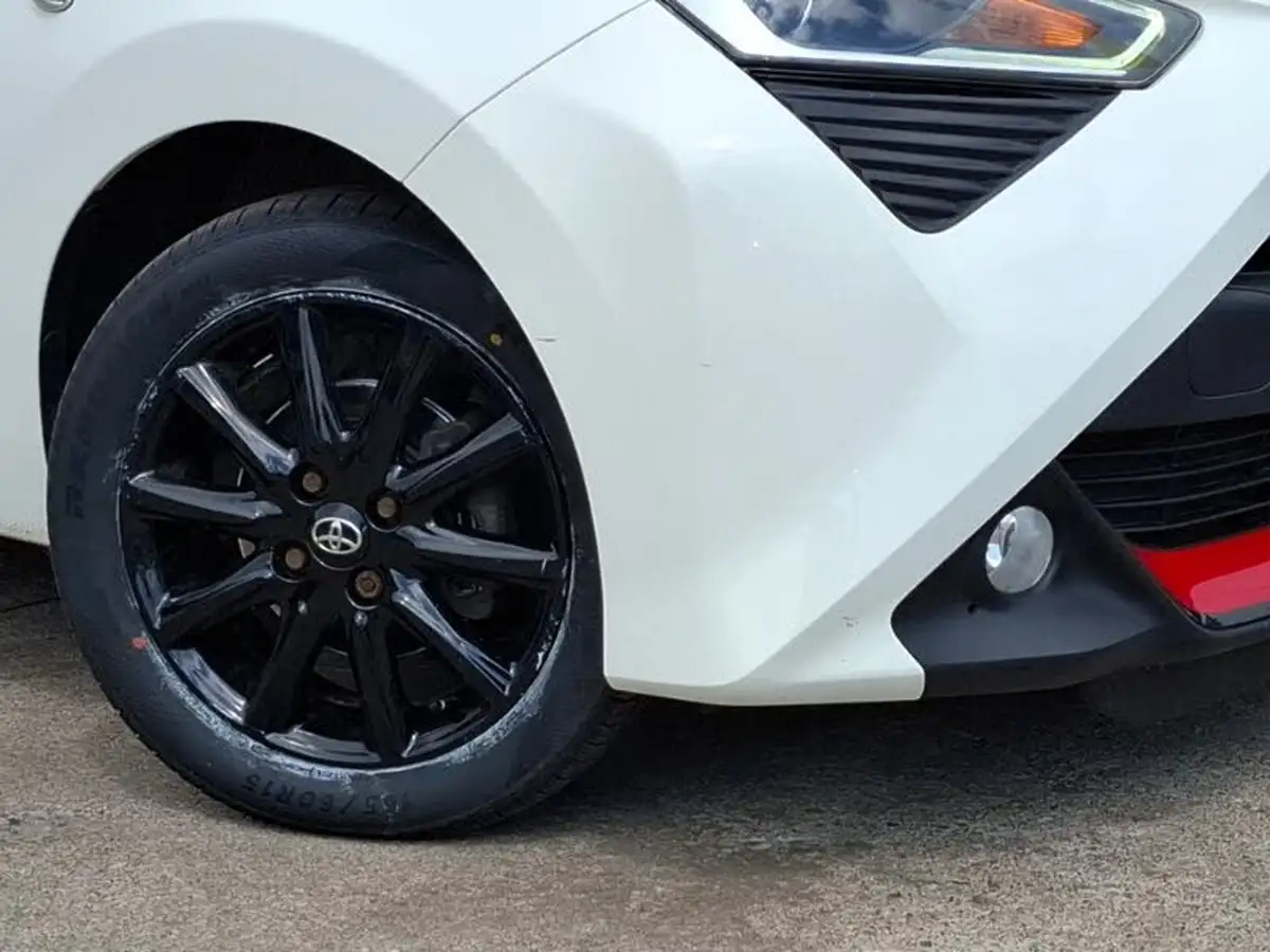 2018-toyota-aygo-10-vvt-i-x-press-71bhp-big-8