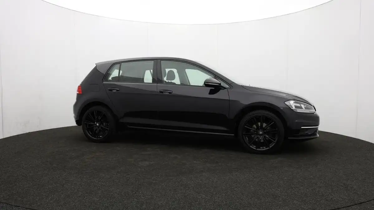 2018-volkswagen-golf-10-tsi-se-nav-110ps-ss-hatchback-5d-dsg-big-37