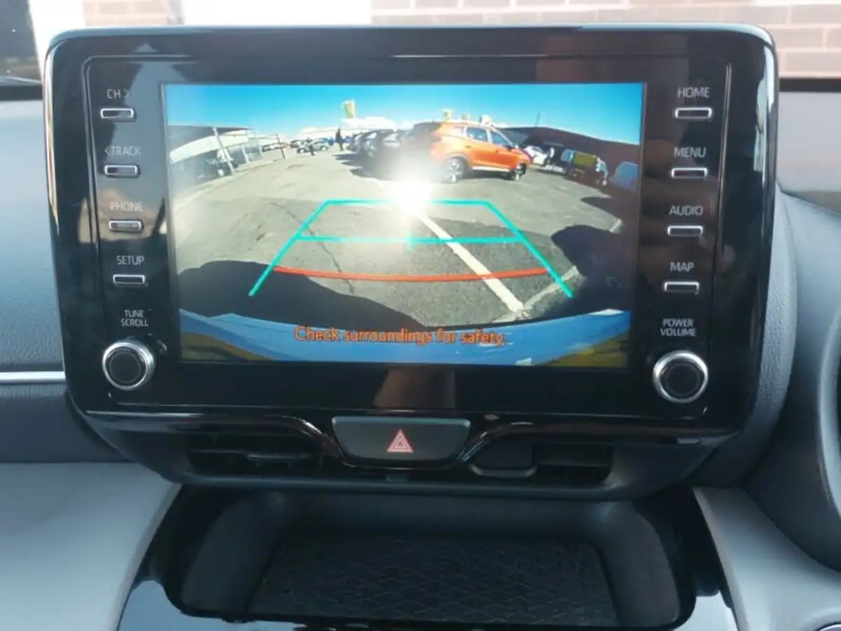 2022-toyota-yaris-cross-15-vvt-i-icon-big-9